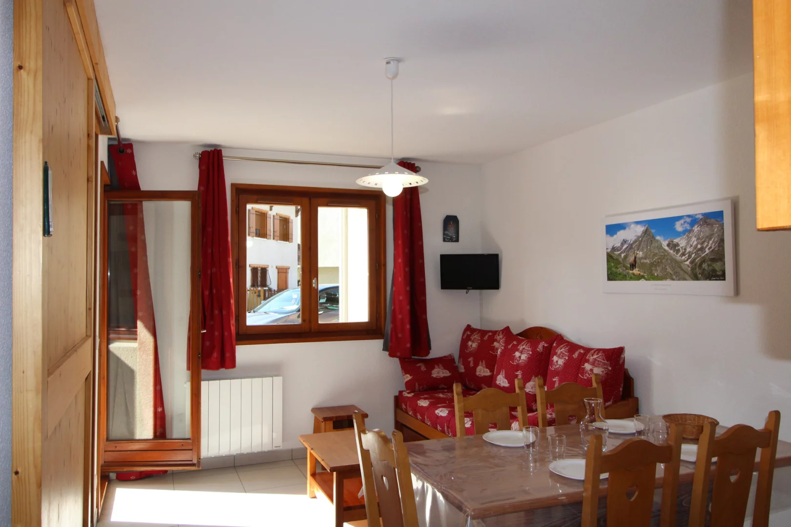 COM316M / 2 rooms / Aussois /