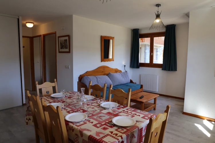 COM407M / 3 rooms (2 bedrooms) - 6 people